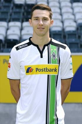 Fussball, Bundesliga, Deutschland, Herren, Porträttermin Saison 2015 2016; Bor. Mönchengladbach: Branimir Hrgota (Mgladbach). Einzelbild, Portrait, Porträt.