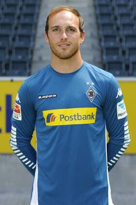 Fussball, Bundesliga, Deutschland, Herren, Porträttermin Saison 2015 2016; Bor. Mönchengladbach: Tobias Sippel (Mgladbach). Einzelbild, Portrait, Porträt.