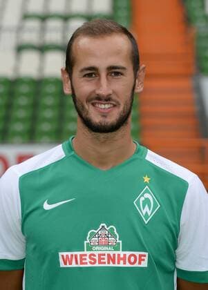 FUSSBALL 1. BUNDESLIGA SAISON 2015 2016 Teampräsentation SV Werder Bremen 10.07.2015 Alejandro Galvez (SV Werder Bremen) 
