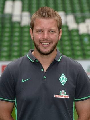 FUSSBALL 1. BUNDESLIGA SAISON 2015 2016 Teampräsentation SV Werder Bremen 10.07.2015 Co-Trainer Florian Kohfeldt (SV Werder Bremen) 