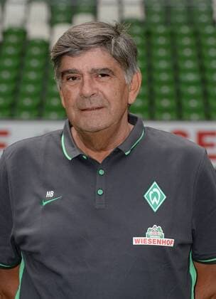FUSSBALL 1. BUNDESLIGA SAISON 2015 2016 Teampräsentation SV Werder Bremen 10.07.2015 Pysiotherapeut Holger Berger (SV Werder Bremen) 