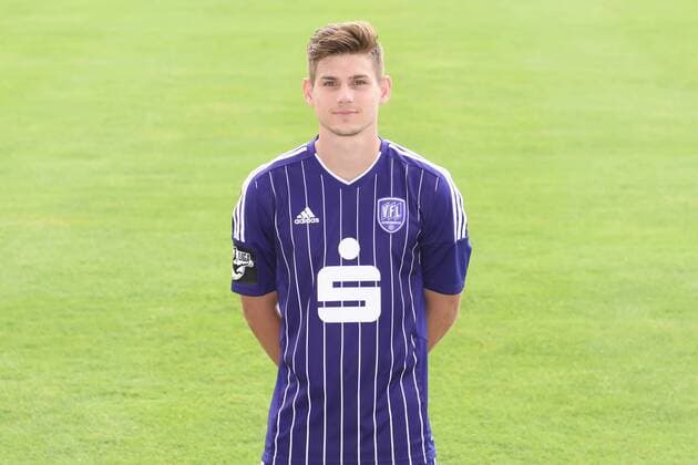 Osnabrueck, Deutschland 10. Juli 2015: Porträttermin 2015 2016 - VfL Osnabrück VfL Osnabrueck Marcel Kandziora (Osnabrueck) st