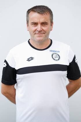 SOCCER - BL, Sturm, team photo shooting BAD TATZMANNSDORF,AUSTRIA,10.JUL.15 - SOCCER - tipico Bundesliga, SK Sturm Graz, team photo shooting. Image shows equipment manager Simo Maric (Sturm). GEPAxpictures xChristianxWalgram