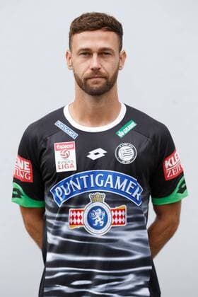 SOCCER - BL, Sturm, team photo shooting BAD TATZMANNSDORF,AUSTRIA,10.JUL.15 - SOCCER - tipico Bundesliga, SK Sturm Graz, team photo shooting. Image shows Michael Madl (Sturm). GEPAxpictures xChristianxWalgram