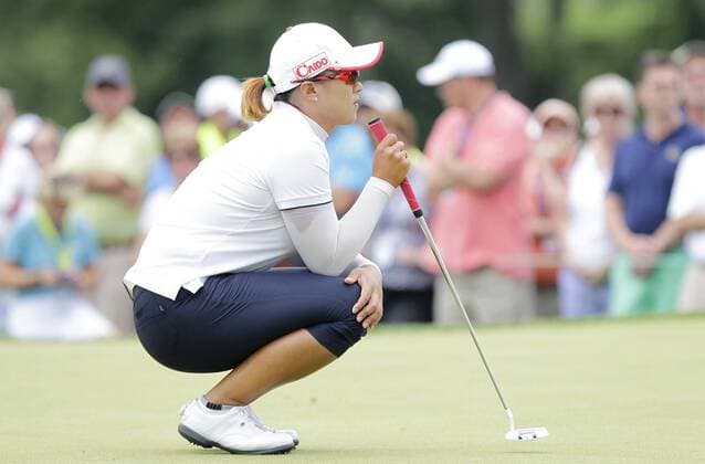 Aktuell Golf, Damen, US Open Amy Yang of Korea lines up a putt on the first hole in the final round of the LPGA Golf Damen U.S. Women s Open Championship at Lancaster Country Club in Lancaster, PA on July 12, 2015.  NYP20150712106 JOHNxANGELILLO