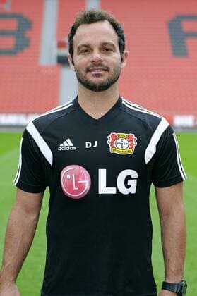 Fussball, Bundesliga, Deutschland, Herren, Porträttermin Saison 2015 2016; Bayer Leverkusen: Athletiktrainer Daniel Jouvin (Leverkusen). Einzelbild, Portrait, Porträt.