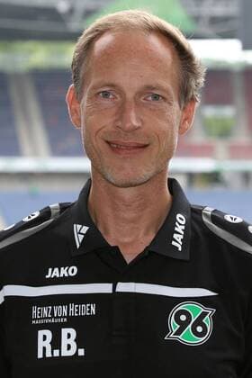 13.07.2015, Hannover Fussball, Fußball, Bundesliga Saison 2015-2016, Hannover 96, HDI Arena, Portrait Physiotherapeut Ralf Blume
