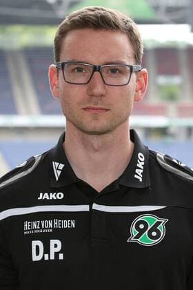 13.07.2015, Hannover Fussball, Fußball, Bundesliga Saison 2015-2016, Hannover 96, HDI Arena, Portrait Teammanager Dominic Prinz