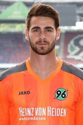13.07.2015, Hannover Fussball, Fußball, Bundesliga Saison 2015-2016, Hannover 96, HDI Arena, Portrait Torwart Samuel Radlinger