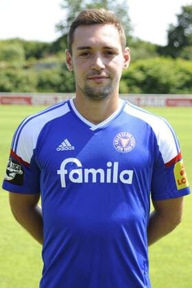 Kiel, 14. Juli 2015 Fußball, Saison 2015 2016, 3. Bundesliga, Offizieller Fototermin Holstein Kiel: Maik Kegel (Holstein Kiel, 14)
