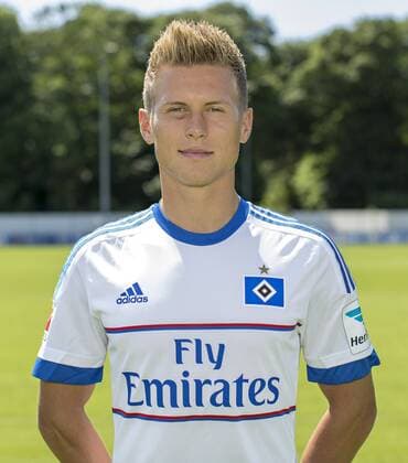 Aktuell Fußball, Porträttermin Hamburger SV Matthias Ostrzolek (HSV) 15.07.2015, Hamburg, Mannschaftsfototermin Â