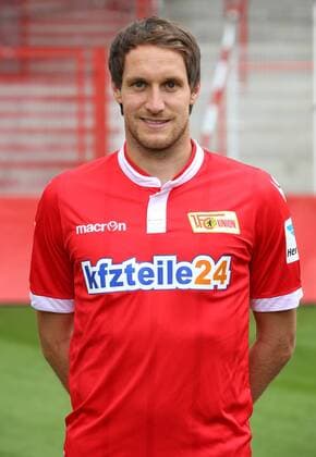 Stephan Fuerstner Fürstner Einzelbild Portrait Portraet Porträt Hochformat Oberkoerper Oberkörper Fußball Fussball zweite 2. Bundesliga Fototermin Porträttermin DFL 2015 2016 Saison 2015 2016 15.07.2015 1. FC Union Berlin Stadion an der Alten Foersterei Försterei