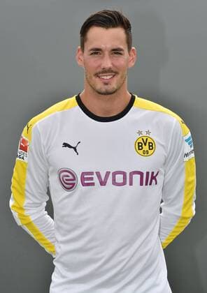 15.07.2015, Fussball, Saison 2015-2016, 1. Bundesliga, Porträttermin 2015 2016, Borussia Dortmund, BVB, , Torwart Roman Bürki (Borussia Dortmund)