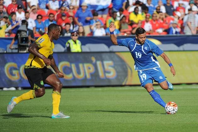 July 14, 2015: El Salvador F Irvin Herrara (19) and Jamaica D Westley Morgan (4) in action during the CONCACAF Gold Cup game between Jamaica and El Salvador at BMO Field in Toronto, Ont. SOCCER: JUL 14 CONCACAF Gold Cup - Group Stage - Jamaica v El Salvador Icon15071418 EDITORIAL USE ONLY
