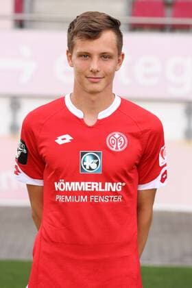 Aktuell Fußball, 3. Liga, Porträttermin 1. FSV Mainz 05 II TEVIN IHRIG 1. FSV MAINZ 05 U23 3.LIGA PORTTRAETTERMIN 2015 16 PORTRAET MAINZ 