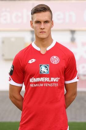 Aktuell Fußball, 3. Liga, Porträttermin 1. FSV Mainz 05 II TOM SCHMITT 1. FSV MAINZ 05 U23 3.LIGA PORTTRAETTERMIN 2015 16 PORTRAET MAINZ 
