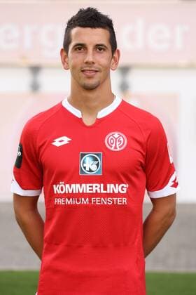 Aktuell Fußball, 3. Liga, Porträttermin 1. FSV Mainz 05 II JULIAN DERSTROFF 1. FSV MAINZ 05 U23 3.LIGA PORTTRAETTERMIN 2015 16 PORTRAET MAINZ 