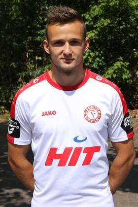 Fototermin des SC Fortuna Köln ( Dritte Liga ) am Donnerstag, 16. Juli 2015, im Südstadion Köln. Kai David Bösing Fortuna Köln Porträttermin 2015 2016