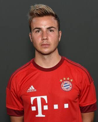 Aktuell Fußball, 1. BL, FC Bayern München Porträttermin FUSSBALL 1. BUNDESLIGA SAISON 2015 2016 Fototermin beim FC Bayern Muenchen 16.07.2015 Mario Goetze (FC Bayern Muenchen) Foto: Pressefoto ULMER Axel Grundler xxNOxMODELxRELEASExx 