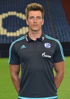 17.07.2015, Fussball, Saison 2015-2016, 1. Bundesliga, Porträttermin 2015 2016, FC Schalke 04, Porträt, , Reha-Trainer Daniel Behlau (FC Schalke 04)