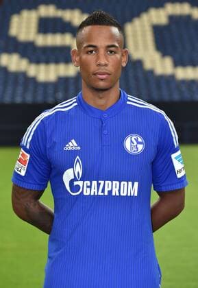 17.07.2015, Fussball, Saison 2015-2016, 1. Bundesliga, Porträttermin 2015 2016, FC Schalke 04, Porträt, , Dennis Aogo (Schalke 04)