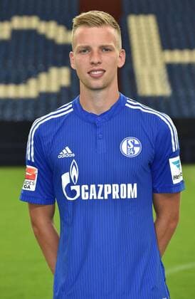 17.07.2015, Fussball, Saison 2015-2016, 1. Bundesliga, Porträttermin 2015 2016, FC Schalke 04, Porträt, , Marvin Friedrich (Schalke 04)