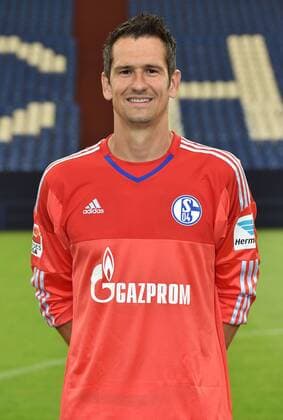 17.07.2015, Fussball, Saison 2015-2016, 1. Bundesliga, Porträttermin 2015 2016, FC Schalke 04, Porträt, , Torwart Michael Gspurning (Schalke 04)
