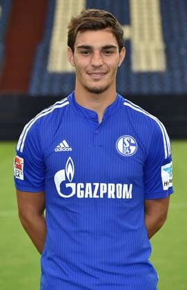 17.07.2015, Fussball, Saison 2015-2016, 1. Bundesliga, Porträttermin 2015 2016, FC Schalke 04, Porträt, , Kaan Ayhan (FC Schalke 04)