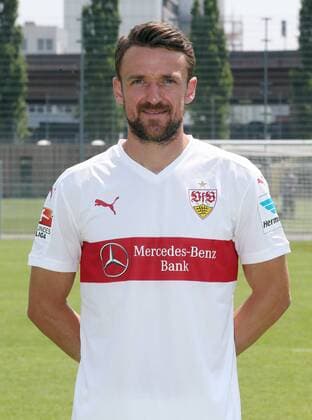 Stuttgart, Fußball 1. Bundesliga VfB Stuttgart Saison 2015 2016 Fototermin: Christian Gentner