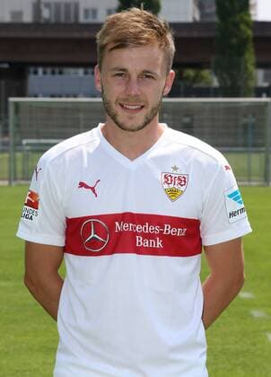 Stuttgart, Fußball 1. Bundesliga VfB Stuttgart Saison 2015 2016 Fototermin: Alexandru Maxim