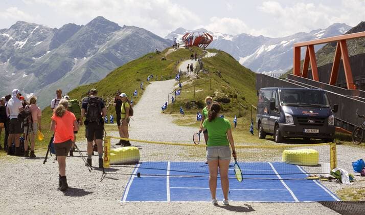 TENNIS - WTA Tennis Damen Nuernberger Gastein Ladies BAD GASTEIN,AUSTRIA,19.JUL.15 - TENNIS - WTA Tour, Nuernberger Gastein Ladies. Image shows the draw location. GEPAxpictures xMatthiasxHauer