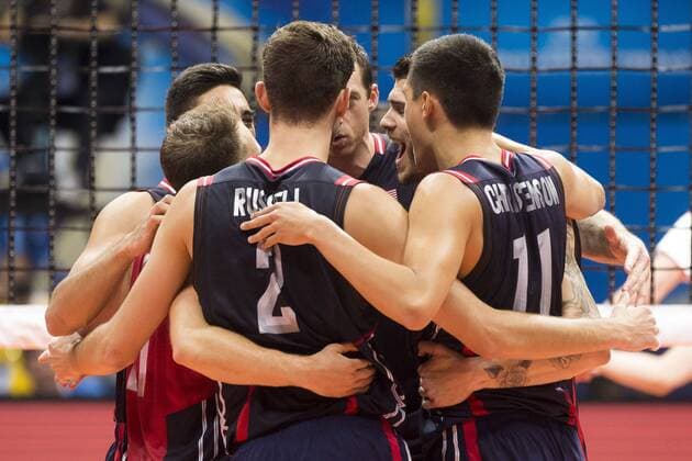 Volei USA x Polonia RIO DE JANEIRO, Brazil - 07 19 2015: VOLLEYBALL USA X POLAND - American Team USA celebrates point during x by Poland to third place at the World Volleyball League in Maracan?zinho Gymnasium. (Photo: Celso Pupo FotoArena)  CelsoxPupo
