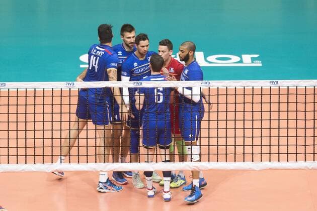 Volei Servia X Franca RIO DE JANEIRO, Brazil - 07 19 2015: VOLLEYBALL SERBIA X FRANCE - France commemorates point during Servia X France by the end of the World Volleyball League in Maracan?zinho Gymnasium. (Photo: Celso Pupo FotoArena)  CelsoxPupo