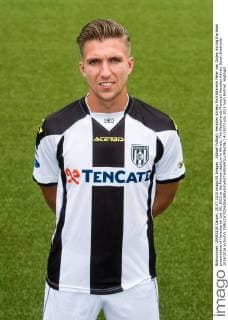 Aktuell Fußball, Heracles Almelo Porträttermin Peter van Ooijen during the team presentation of Heracles on July 20, 2015 at the Polman stadium in Almelo, The Netherlands Photocall Heracles Almelo Dutch Eredivisie 2015 2016 xVIxxIVx 4118272