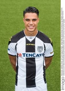 Aktuell Fußball, Heracles Almelo Porträttermin Joey Pelupessy during the team presentation of Heracles on July 20, 2015 at the Polman stadium in Almelo, The Netherlands Photocall Heracles Almelo Dutch Eredivisie 2015 2016 xVIxxIVx 4118277