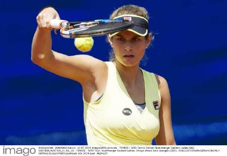 TENNIS - WTA Tennis Damen Nuernberger Gastein Ladies BAD GASTEIN,AUSTRIA,21.JUL.15 - TENNIS - WTA Tour, Nuernberger Gastein Ladies. Image shows Julia Goerges (GER). GEPAxpictures xMatthiasxHauer