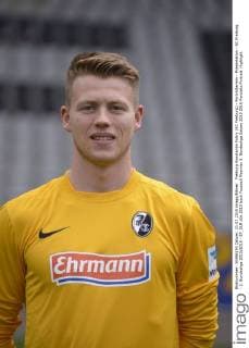 Freiburg Konstantin Fuhry (SC Freiburg) - Porträttermin - Präsentation - SC Freiburg - 2. Bundesliga 2015 2016 - EP_SLR