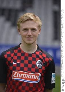 Freiburg Mats Moller Daehli (SC Freiburg) - Porträttermin - Präsentation - SC Freiburg - 2. Bundesliga 2015 2016 - EP_SLR