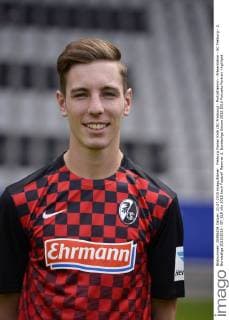 Freiburg Florian Kath (SC Freiburg) - Porträttermin - Präsentation - SC Freiburg - 2. Bundesliga 2015 2016 - EP_SLR