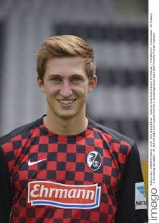 Freiburg Jonas Foehrenbach (SC Freiburg) - Porträttermin - Präsentation - SC Freiburg - 2. Bundesliga 2015 2016 - EP_SLR