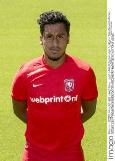 Aktuell Fußball, FC Twente Enschede Porträttermin Renato Tapia during the team presentation of FC Twente on July 21, 2015 at the Grolsch Veste in Enschede, The Netherlands. Photocall FC Twente Dutch Eredivisie 2015 2016 xVIxxIVx 4120448