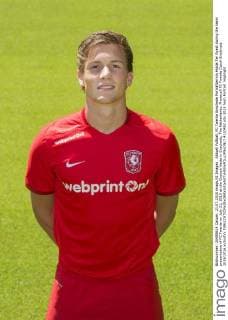 Aktuell Fußball, FC Twente Enschede Porträttermin Hidde Ter Avest during the team presentation of FC Twente on July 21, 2015 at the Grolsch Veste in Enschede, The Netherlands. Photocall FC Twente Dutch Eredivisie 2015 2016 xVIxxIVx 4120452