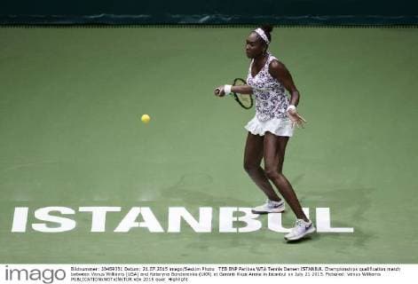 TEB BNP Paribas WTA Tennis Damen ISTANBUL Championships qualification match between Venus Williams (USA) and Kateryna Bondarenko (UKR) at Garanti Koza Arena in Istanbul on July 21 2015. Pictured: Venus Williams 