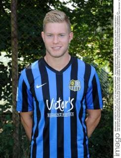 Mannschaftsshooting beim 1. FC Saarbrücken auf dem Trainingsplatz in Saarbrücken am Mittwoch (22.07.2015). Im Bild: Daniel Döringer.