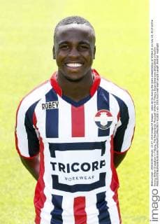 Lesly de Sa during the team presentation of Willem II on July 23, 2015 at the Koning Willem II stadium in Tilburg, The Netherlands Photocall Willem II Tilburg Dutch Eredivisie 2015 2016 xVIxxIVx 4125311