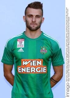 Aktuell Fußball, Österreich, Porträttermin Rapid Wien SOCCER - Rapid, team photo shooting VIENNA,AUSTRIA,03.JUL.15 - SOCCER - tipico Bundesliga, SK Rapid Wien, team photo shooting. Image shows Philipp Huspek (Rapid). Keywords: Wien Energie. GEPAxpictures xChristianxOrt