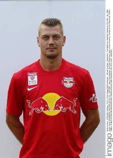 Aktuell Fußball, Österreich, Porträttermin Red Bull Salzburg SOCCER - BL, RBS, photo shoot SALZBURG,AUSTRIA,15.JUL.15 - SOCCER - tipico Bundesliga, Red Bull Salzburg, team photo shooting. Image shows Alexander Walke (RBS). GEPAxpictures xFelixxRoittner