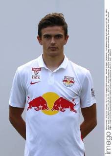 Aktuell Fußball, Österreich, Porträttermin Red Bull Salzburg SOCCER - BL, RBS, photo shoot SALZBURG,AUSTRIA,15.JUL.15 - SOCCER - tipico Bundesliga, Red Bull Salzburg, team photo shooting. Image shows Smail Prevljak (RBS). GEPAxpictures xFelixxRoittner