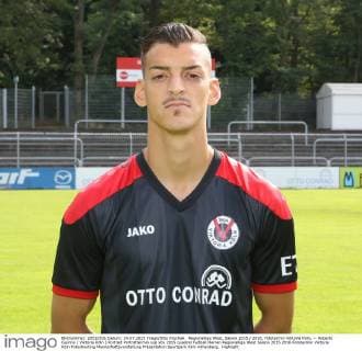 Regionalliga West, Saison 2015 2016, Fototermin Viktoria Köln, -- Roberto Guirino ( Viktoria Köln ) Portrait