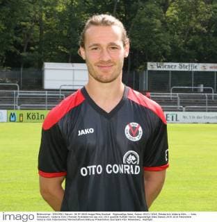 Regionalliga West, Saison 2015 2016, Fototermin Viktoria Köln, -- Jules Schwadorf ( Viktoria Köln ) Portrait
